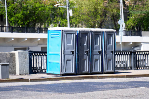 Best Best portable toilet rental  in Aurora, MO